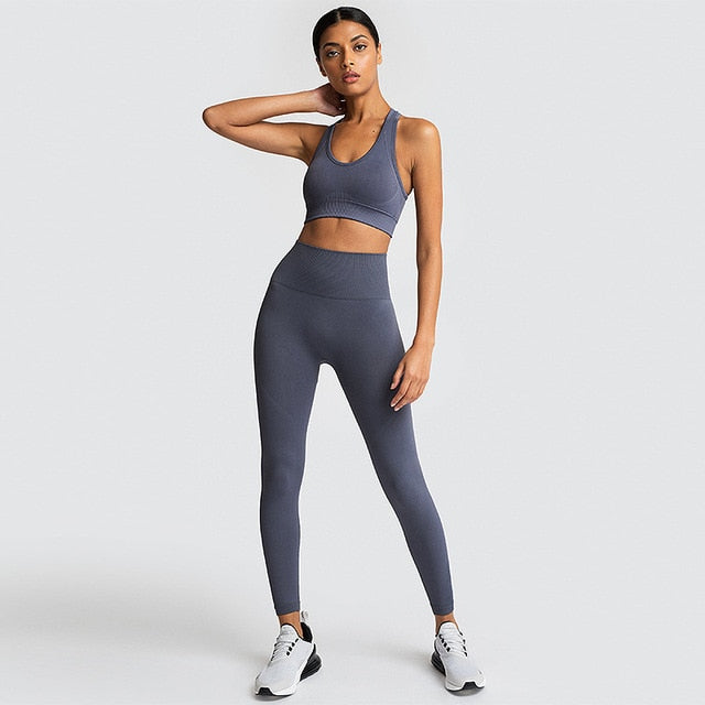 Seamless Sports Bra & Leggings Yoga Set – Women's 2-Piece Fitness Outfit