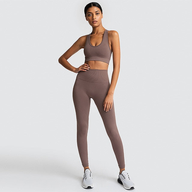 Seamless Sports Bra & Leggings Yoga Set – Women's 2-Piece Fitness Outfit